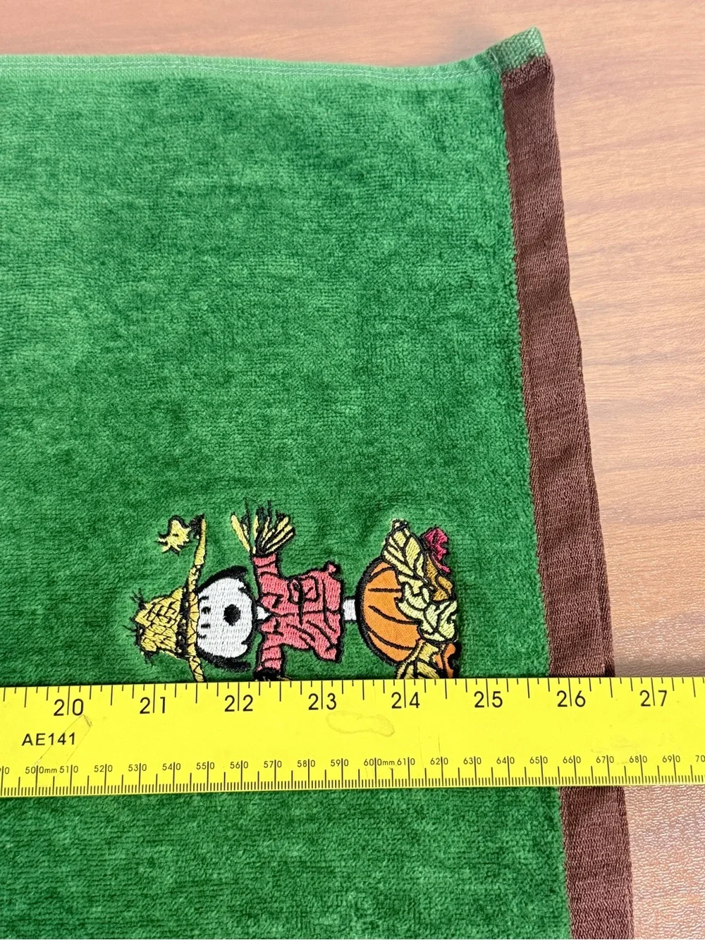 Peanuts gently pre
